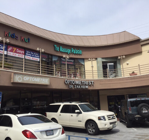 Store Image