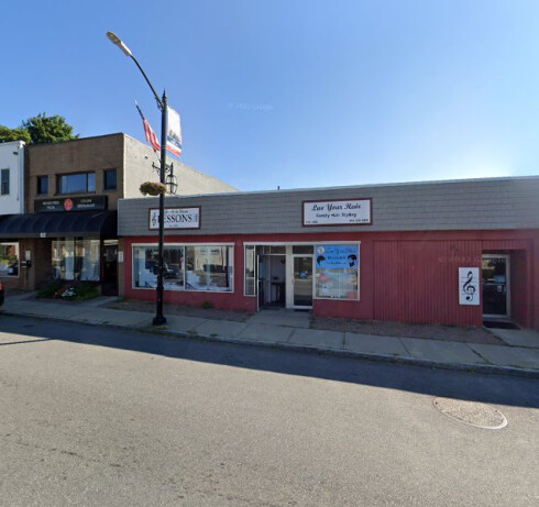Store Image