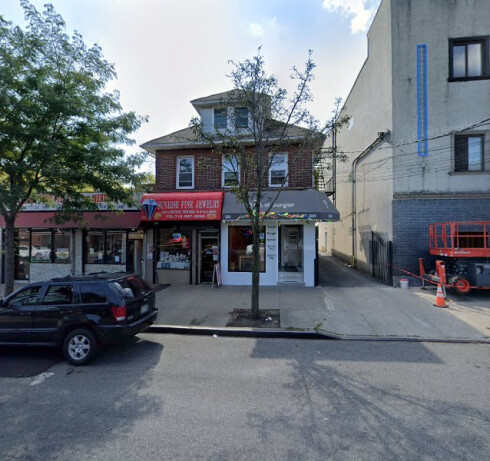 Store Image