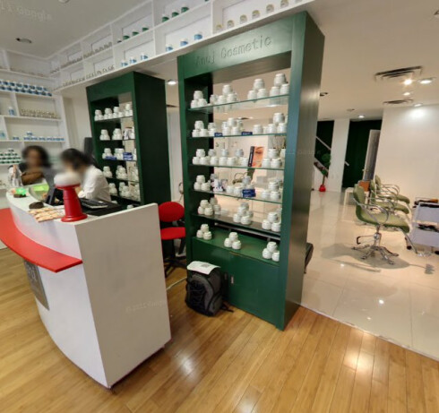 Store Image