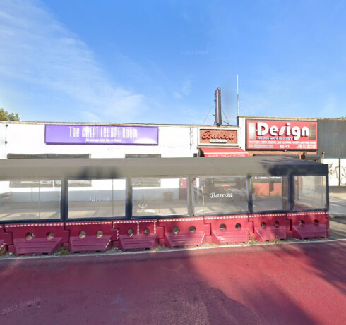 Store Image