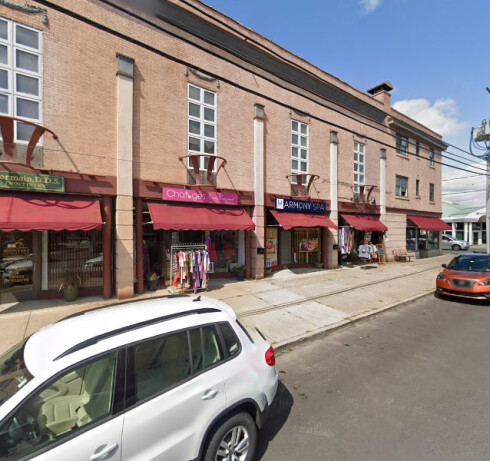 Store Image