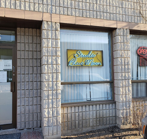 Store Image