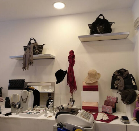 Store Image