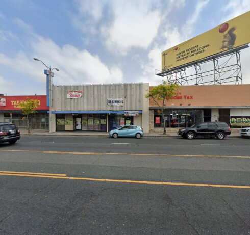 Store Image