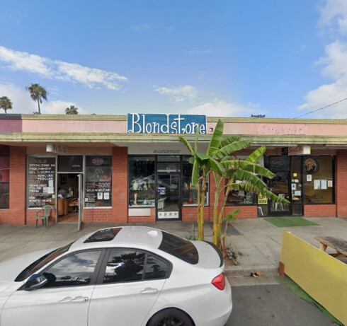 Store Image