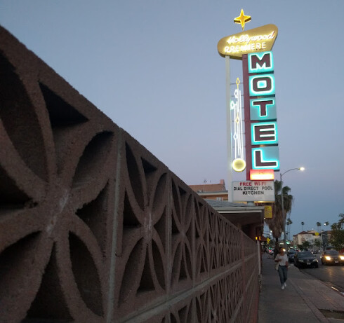 Store Image