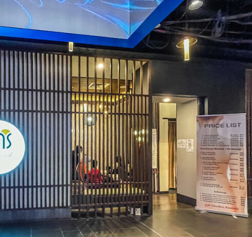 Store Image