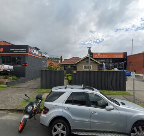 Store Image