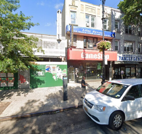 Store Image