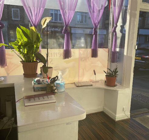 Store Image