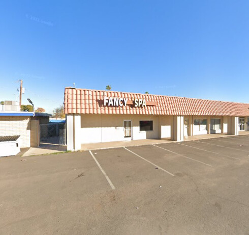 Store Image