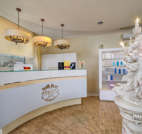 Store Image