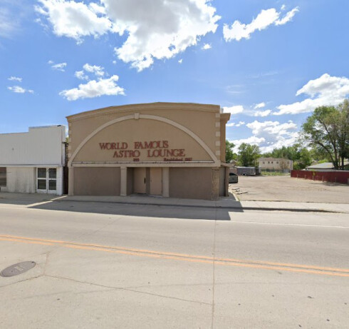 Store Image