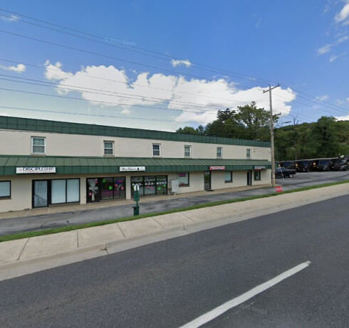 Store Image