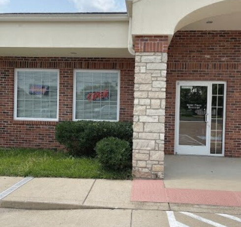 Store Image
