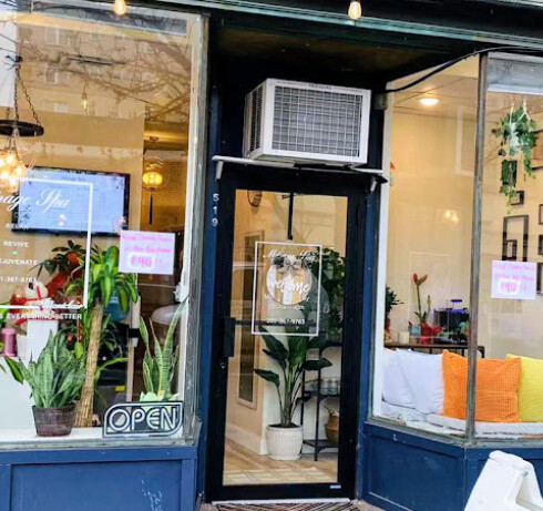 Store Image