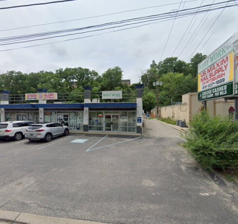 Store Image
