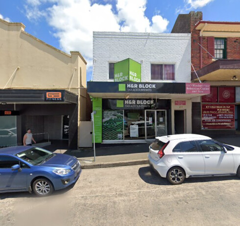 Store Image