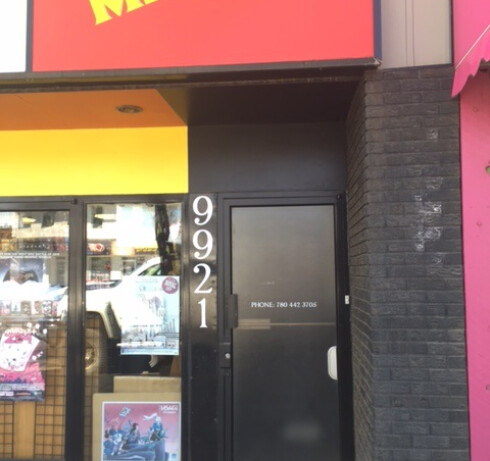 Store Image