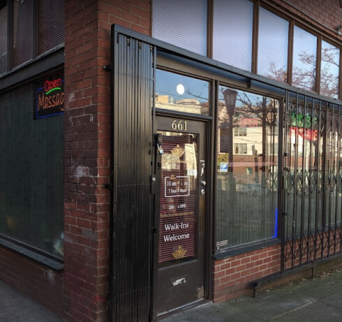 Store Image