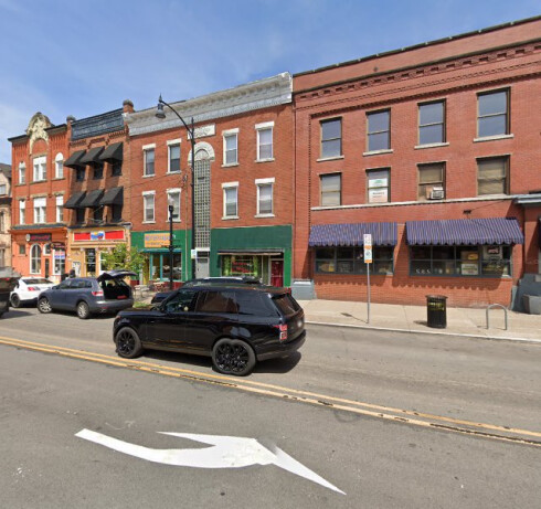 Store Image