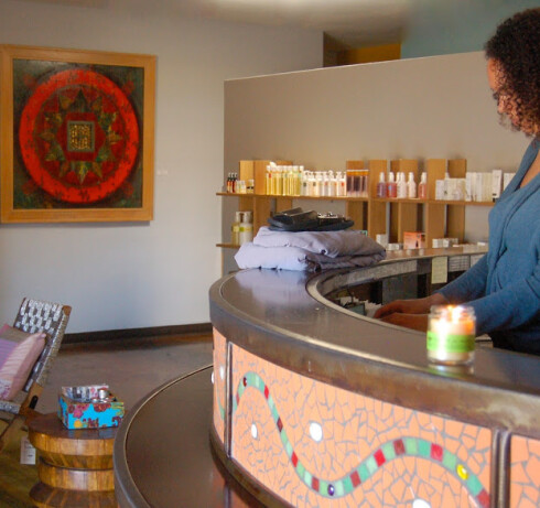 Store Image