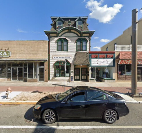 Store Image