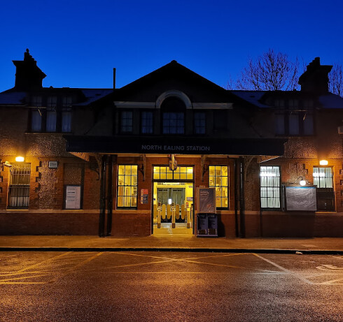 Store Image