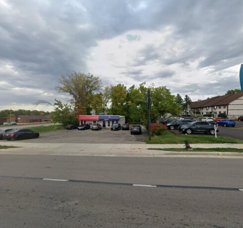Store Image