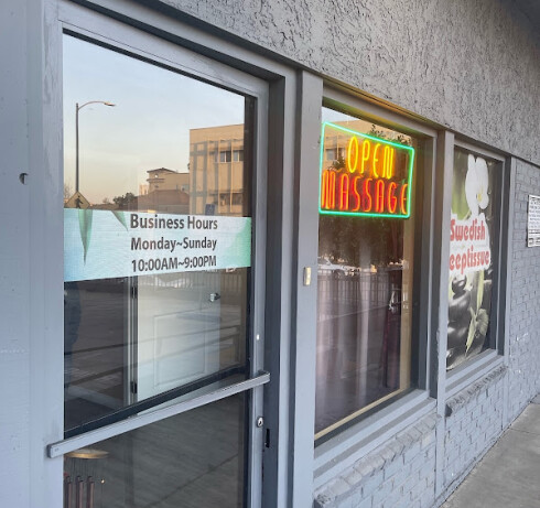 Store Image