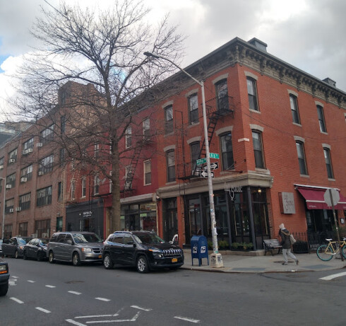 Store Image