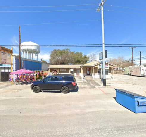 Store Image