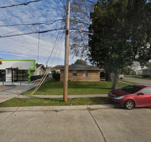 Store Image