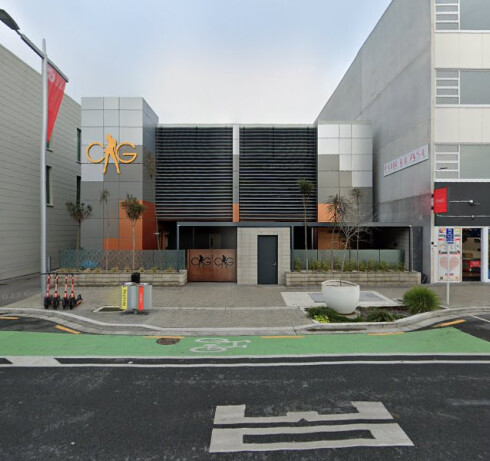 Store Image