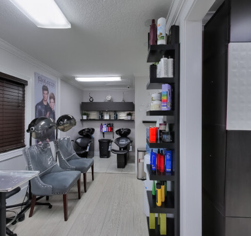 Store Image